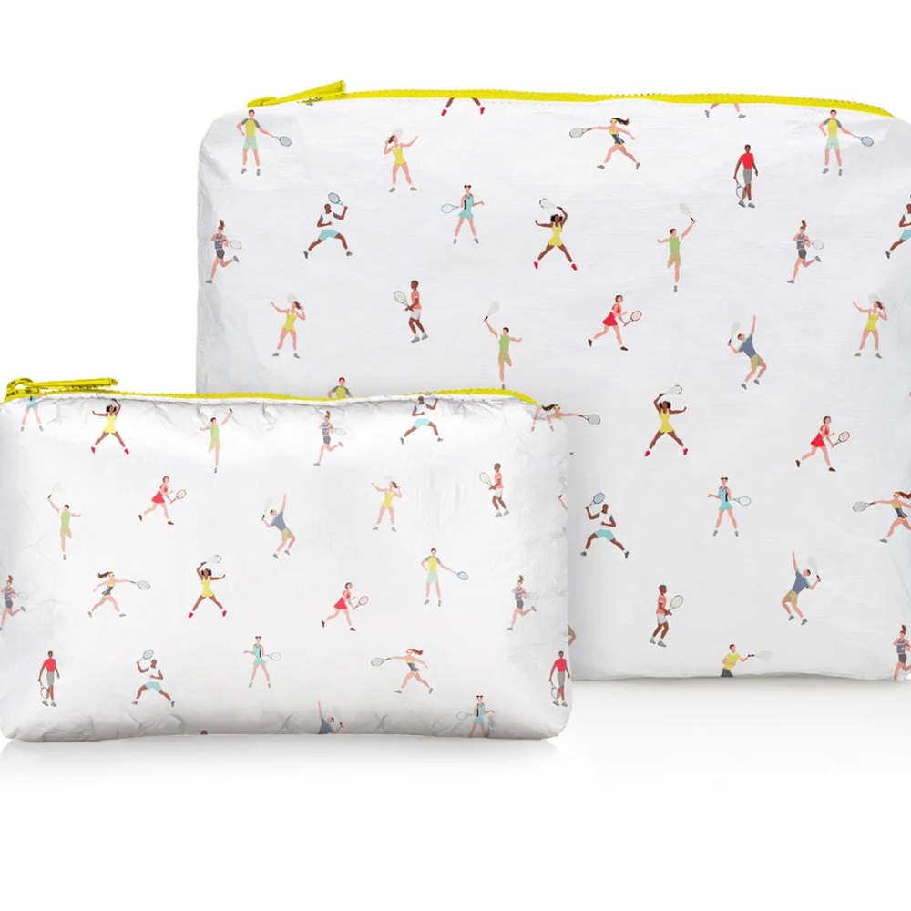 Pouch with tennis match set of 2!